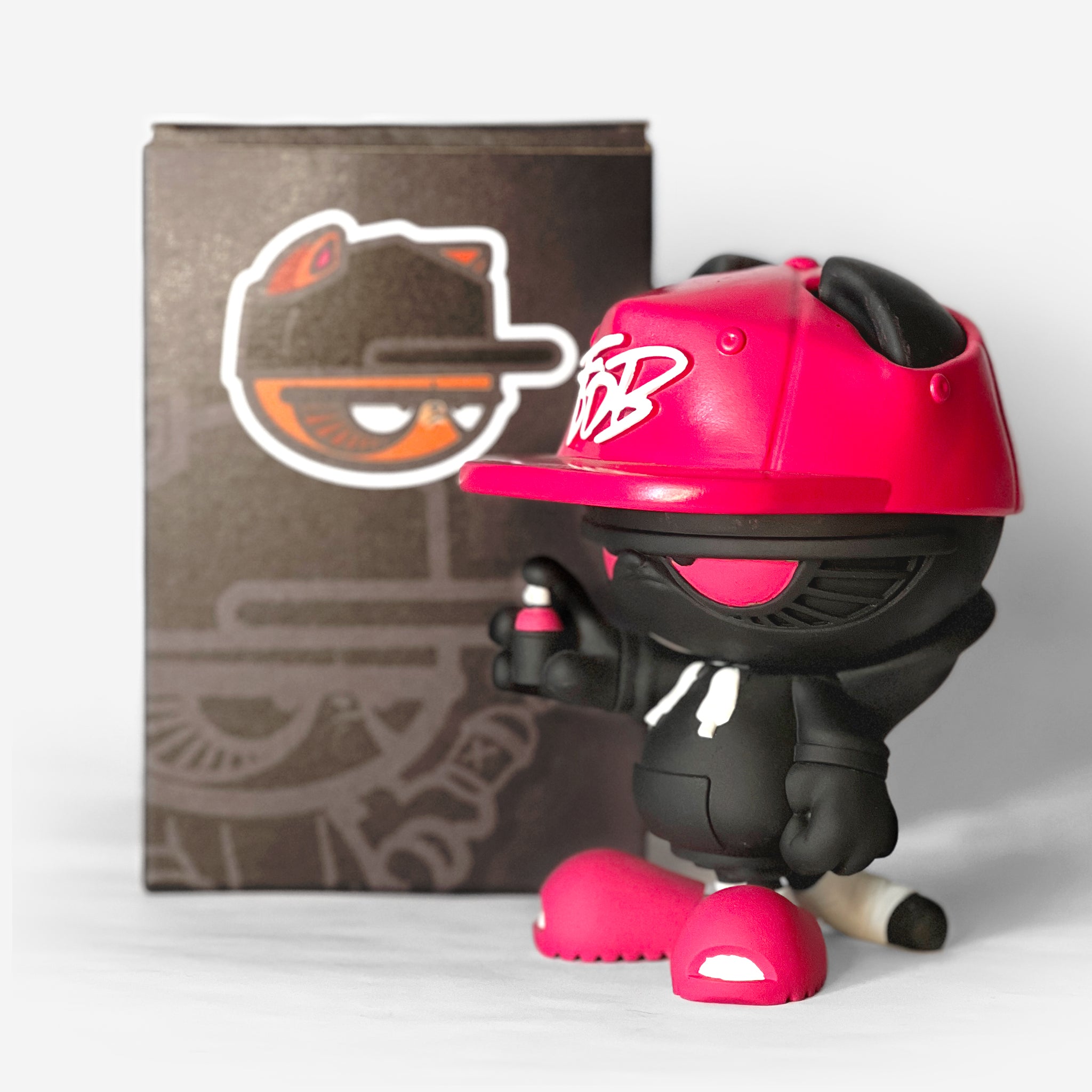 Art Toy Meeh ft. Fuego de Barrio (Rosa)